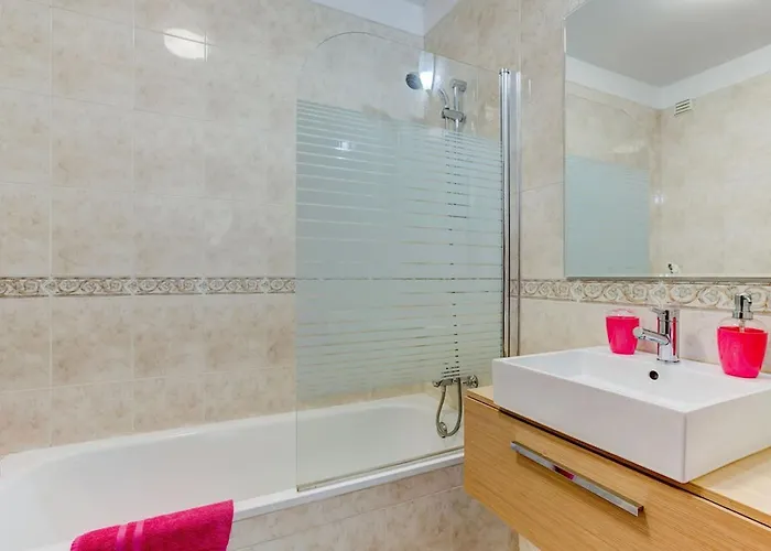 11 Dom Joao - Beautiful In * Carvoeiro (Lagoa)